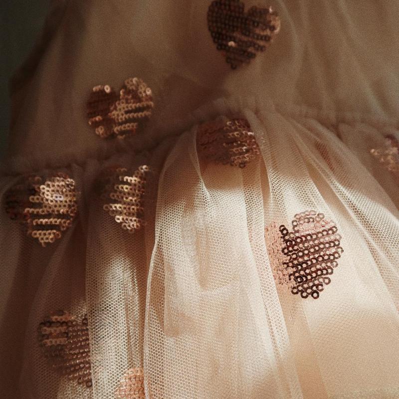 Платье феи с пайетками Konges Slojd "Yvonne Coeur Sequins", танец золотых сердец - фото №7
