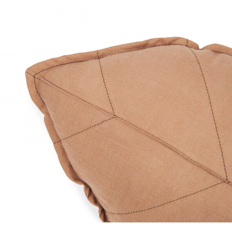 Подушка из льна Nobodinoz "Lin Francais Leaf Noisette", коричневая, 25 х 35 см - фото №3