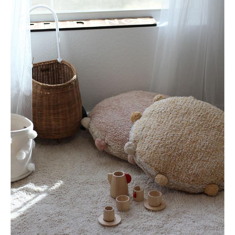 Декоративная подушка с помпонами Lorena Canals, винтажная нюдовая, 48 х 48 см