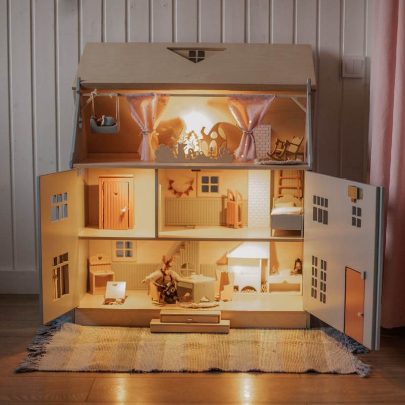 Кукольный домик Yakobtoys "Лесной домик", со светом - фото №9