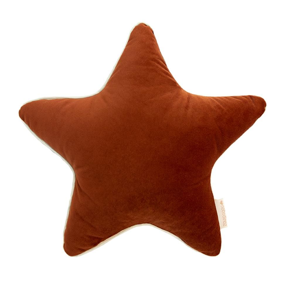 Подушка Nobodinoz "Aristote Star Velvet Wild Brown", жженая корица, 40 х 40 см - фото №1