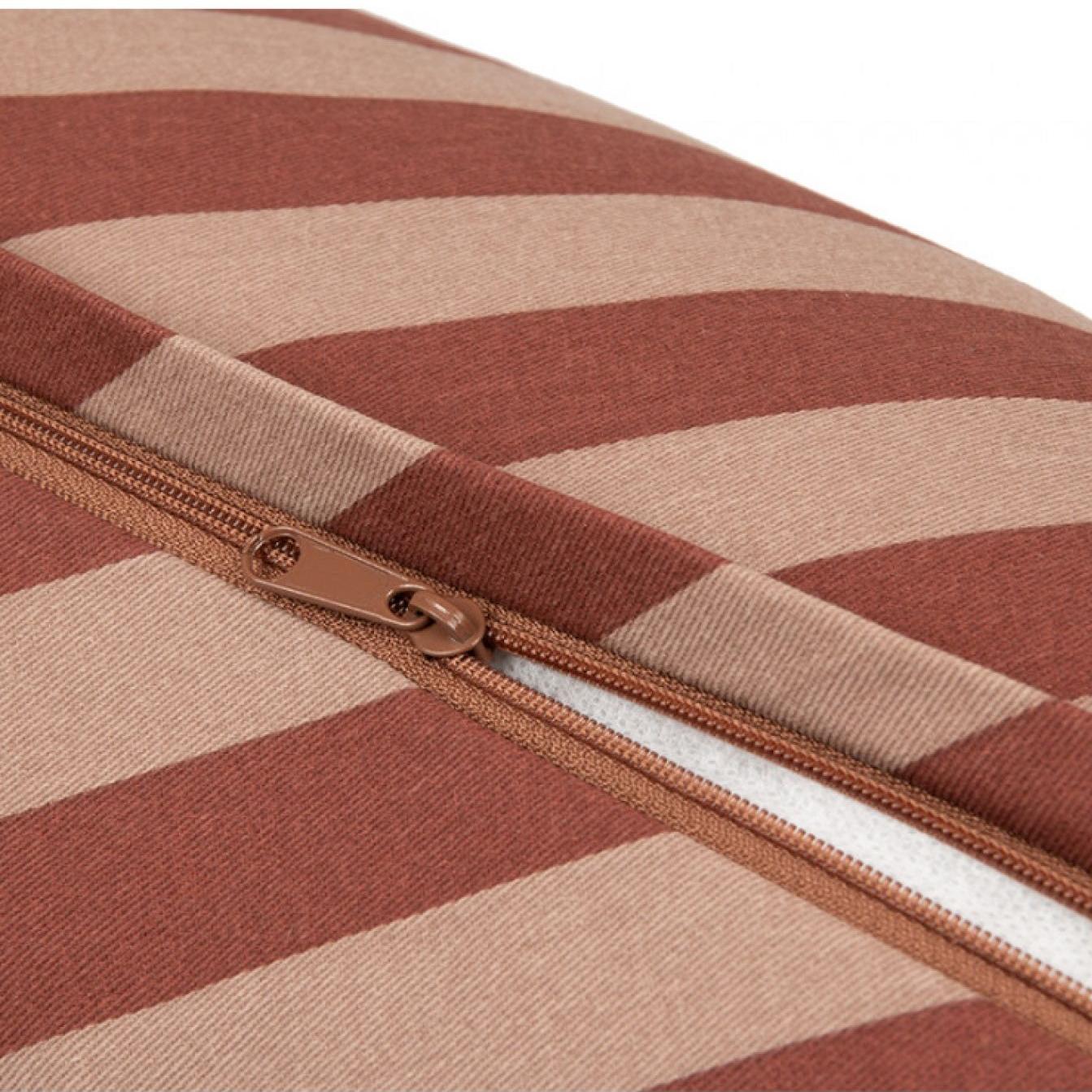 Подушка Nobodinoz "Majestic Cylindric Cushion Marsala Taupe Stripes", полоска марсала, 50 х 18 см - фото №3