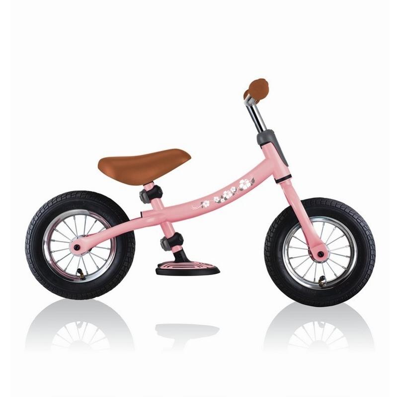 Беговел GLOBBER "Go bike air", пастельно-розовый - фото №4