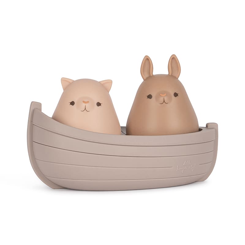 Набор игрушек для ванной в лодке Konges Slojd, лиловый микс