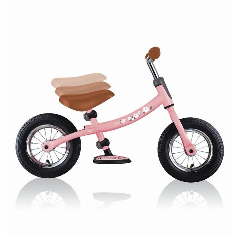 Беговел GLOBBER "Go bike air", пастельно-розовый - фото №6