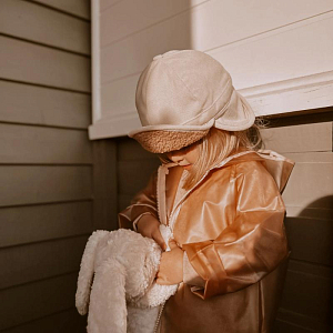 Шапка-кепи теплая Mrs. Ertha "Ivory", слоновая кость