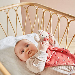 Игрушка-комфортер Kaloo "Собачка", серия "Carré Douceur", кирпичный, 18 см