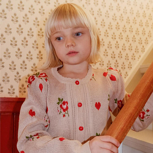 Кардиган вязаный Flöss "Amelia Soft Pink", романтика цветов