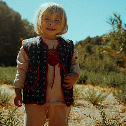 Свитшот Flöss "Vida Berry Acorn", сочная ягода