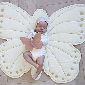 Игровой коврик в виде бабочки Cam Cam Copenhagen "Butterfly", молочный, 100 х 85 см