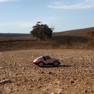 Машина PLAYFOREVER "Mini Luft Pop", розовая