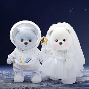 Медведь Lina TeddyTales "Жених Астронавт", M, в костюме, серо-голубой, 30 см