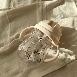 Бутылочка для напитков с трубочкой Vanilla Copenhagen "Honeybee", молочная, 300 мл