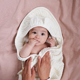 Полотенце для новорожденных с капюшоном Cam Cam Copenhagen "White", белое