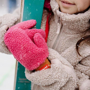 Варежки меховые Hello Hossy "Heaty Tara", вишневая глазурь