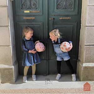 Мяч игровой Petit Jour "Candy", розовый, большой