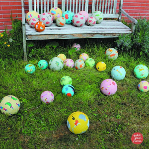 Мяч игровой Petit Jour "The Hedgehogs", карамельный, маленький