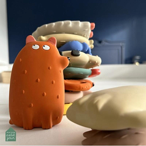 Грызунок резиновый Maison Petit Jour "Cat", кремовый