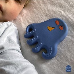 Грызунок резиновый Maison Petit Jour "Octopus", голубой