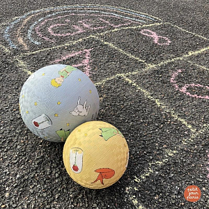 Мяч игровой Petit Jour "The Little Prince", серый, большой