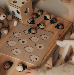 Пазл деревянный Mrs. Ertha "My Ladies", бежевый, большой