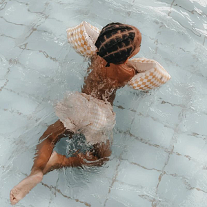 Нарукавники для плавания Mrs. Ertha "Speckled Diamond", песочные ромбики