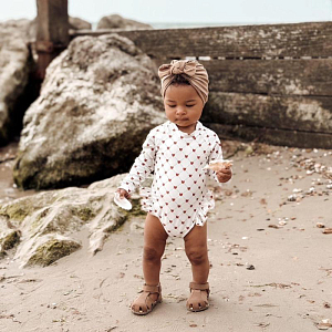 Купальник с длинным рукавом Mrs. Ertha "Ariella Lovely Roots", танец сердец