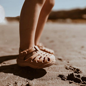 Сандалии пляжные Mrs. Ertha "Blush", пудровые