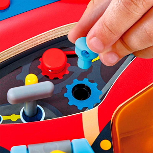 Игрушка бизиборд Hape "Цвета и формы", маленький гонщик