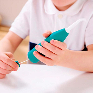 Игровой набор Hape "Добрый доктор", стоматологическая клиника