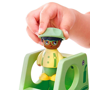 Игровой набор Hape "Фермерские приключения", детская иллюстрированная книга Hape Land