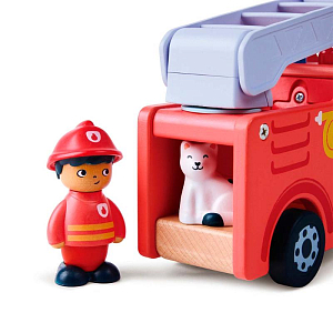 Игровой набор Hape "Пожарная машина", детская иллюстрированная книга Hape Land