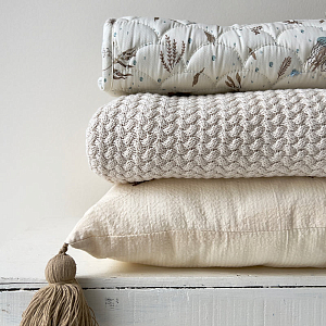 Подушка с вышивкой Кам Кам Копенгаген (Cam Cam Copenhagen) "Бабочка", кремовая, 35 х 35 см