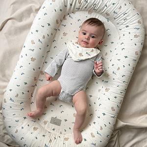 Кокон-гнездышко Кам Кам Копенгаген (Cam Cam Copenhagen) "Черника", молочный