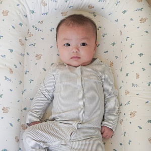 Кокон-гнездышко Кам Кам Копенгаген (Cam Cam Copenhagen) "Черника", молочный