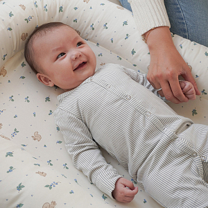 Кокон-гнездышко Кам Кам Копенгаген (Cam Cam Copenhagen) "Черника", молочный