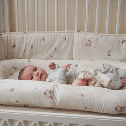 Бортик для детской кроватки Кам Кам Копенгаген (Cam Cam Copenhagen) "Карусель", кремовый