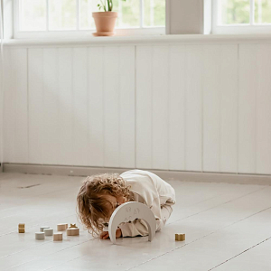 Балансир деревянный Зэтс Майн (That's Mine) "Луна Лана", серый