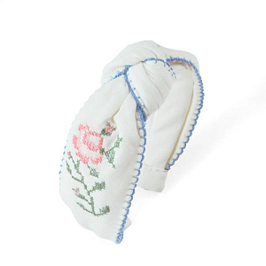 Ободок с вышивкой Джинджерснэпс (Gingersnaps) "Примула", снежные розы
