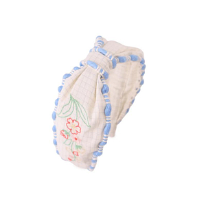 Ободок с вышивкой Джинджерснэпс (Gingersnaps) "Дельта", снежные розы