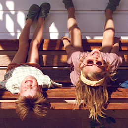 Солнцезащитные очки Грэк энд Ко (Grech & Co.) "Классика", дымно-вишневые
