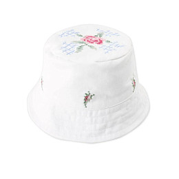 Панама с вышивкой Джинджерснэпс (Gingersnaps) "Ария", снежные розы
