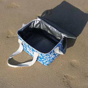 Термосумка Бадавии Бичвеа (Badawii Beachwear), кораллы на голубом, 12 л