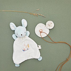 Игрушка-комфортер с подвеской Kaloo "Mouse", серия "Petites Chansons", голубая, 28 см