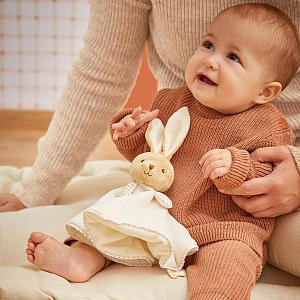 Игрушка-комфортер Kaloo "Кролик", серия "Intemporel", кремовый, 26 см