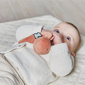 Мяч-погремушка текстильная Kaloo "My little rattle balls", серия "Lapinoo", терракотовая, 6 см