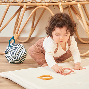 Развивающий мяч Kaloo "My Awakening", серия "Stimuli", зеленый, 16 см