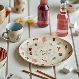 Тарелка керамическая Bloomingville MINI "Sweets", кремовая, 24 см