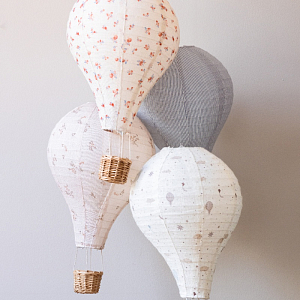 Декоративный абажур Cam Cam Copenhagen "Hot Air Balloon Ashley", молочный микс