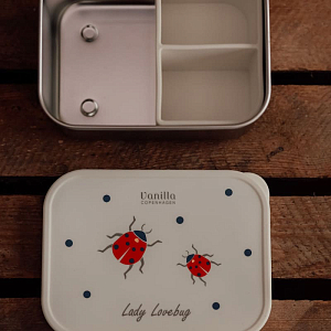 Ланч-бокс с разделителями Vanilla Copenhagen "Ladybug", молочный